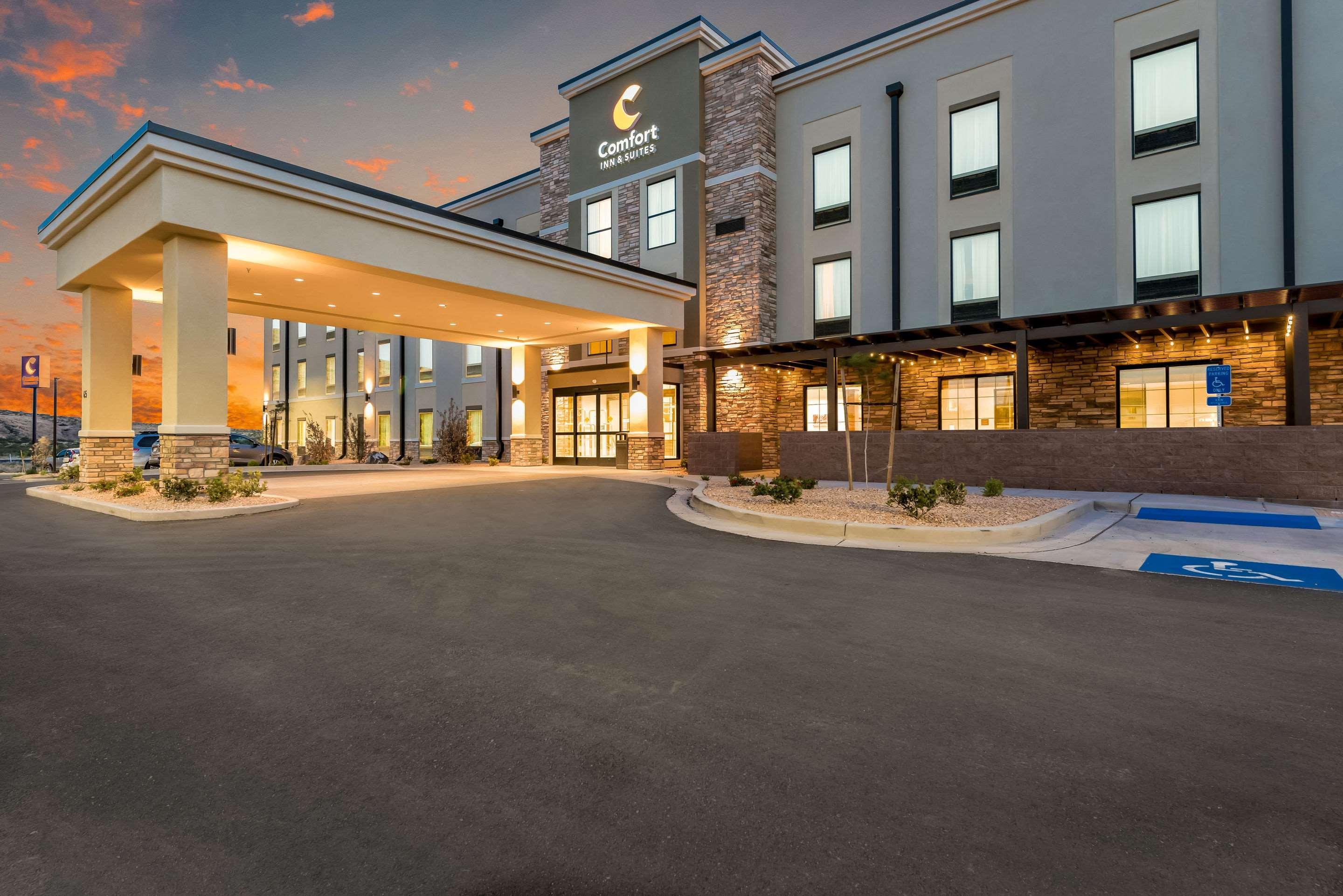 Comfort Inn & Suites Zion Park Area Hurricane Kültér fotó