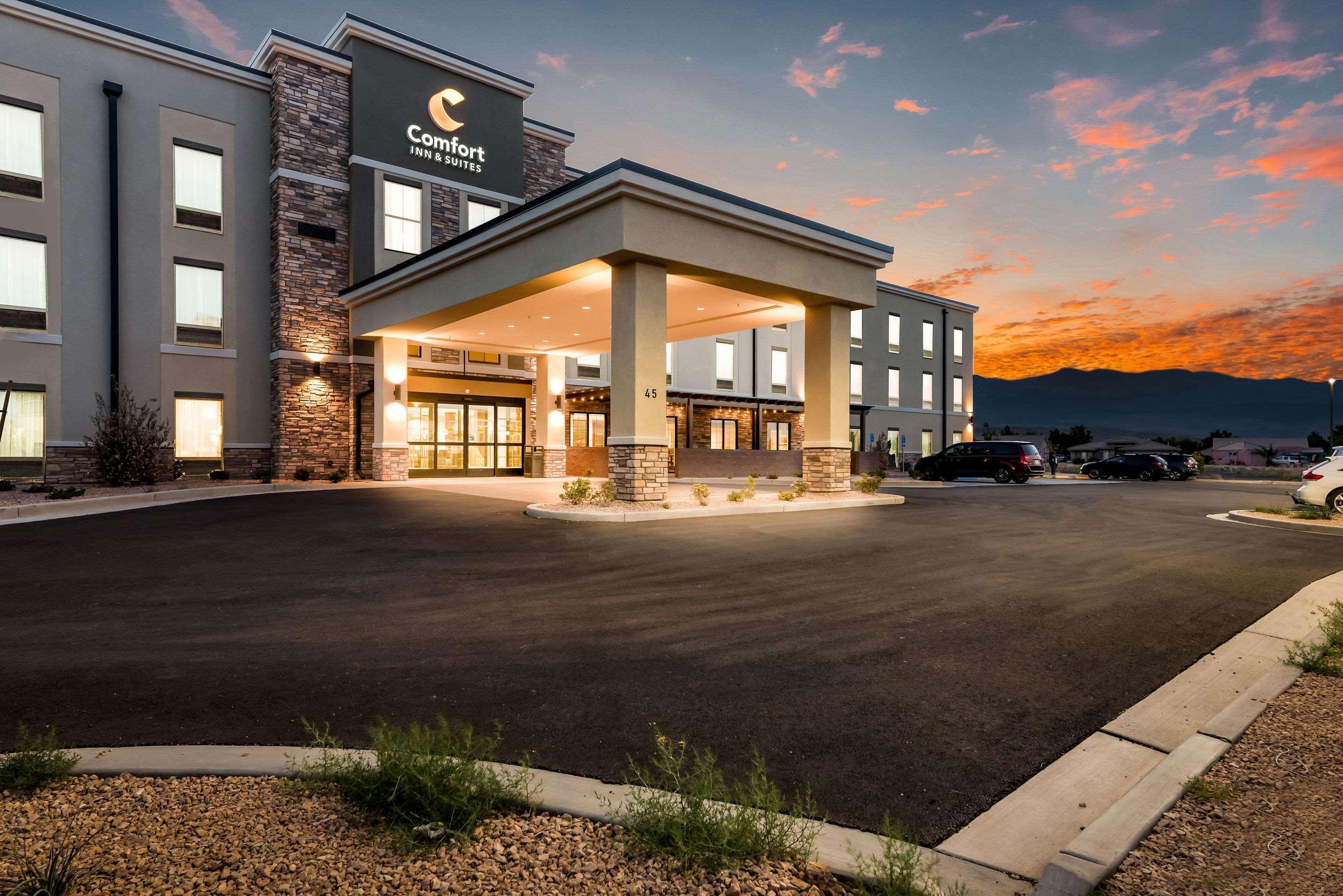 Comfort Inn & Suites Zion Park Area Hurricane Kültér fotó